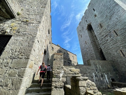 Inside-the-grounds-of-the-Castle.jpg